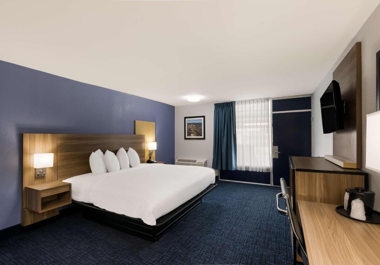 Surestay Plus By Best Western Pigeon Forge Exterior foto